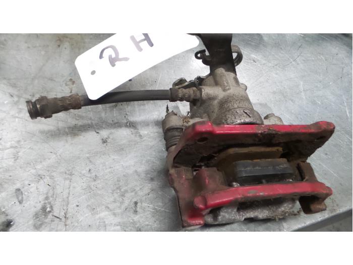 Alfa Romeo Mito Remklauw (Tang) rechts-achter