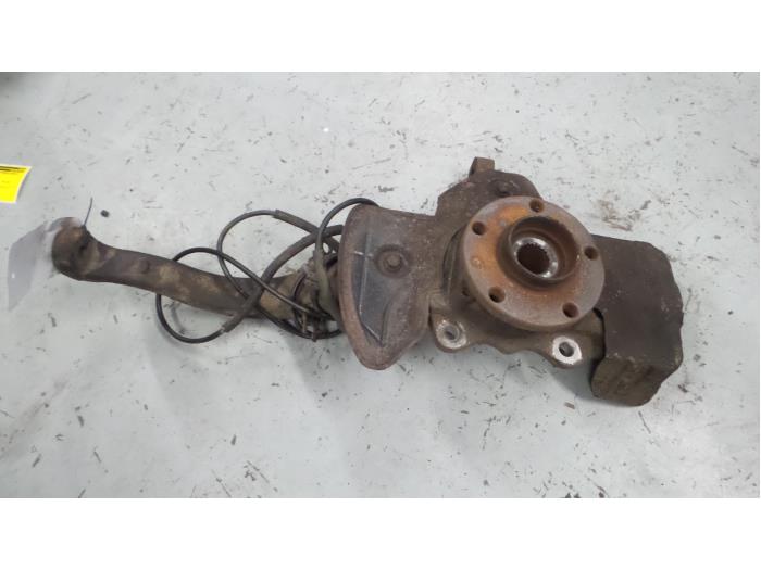 Alfa Romeo GT Fusee links-voor