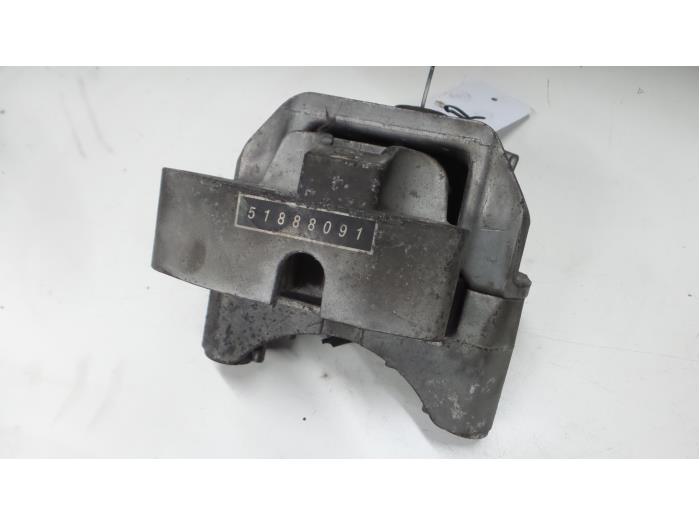 Alfa Romeo Giulietta Motorsteun