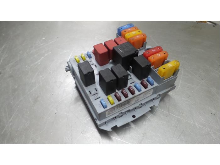 Alfa Romeo 159 Zekeringkast