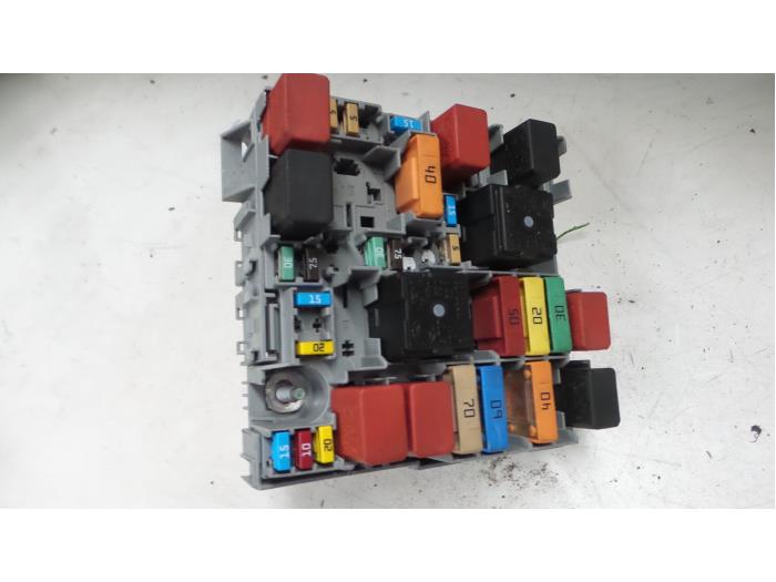 Alfa Romeo 159 Zekeringkast