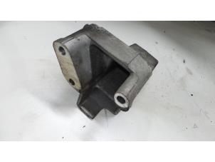 Gebruikte Motorrubber Alfa Romeo 166 2.0 Twin Spark 16V Prijs € 40,00 Margeregeling aangeboden door A.T.S. van de Wiel