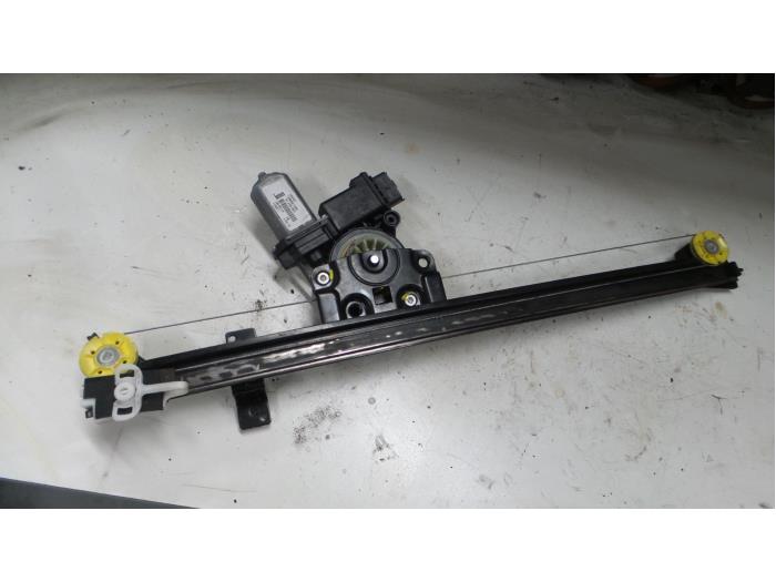 Fiat Ducato Ruitmechaniek 2Deurs rechts-voor