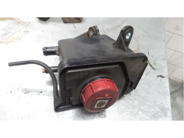 Alfa Romeo Brera Stuurbekrachtiging Olie Reservoir