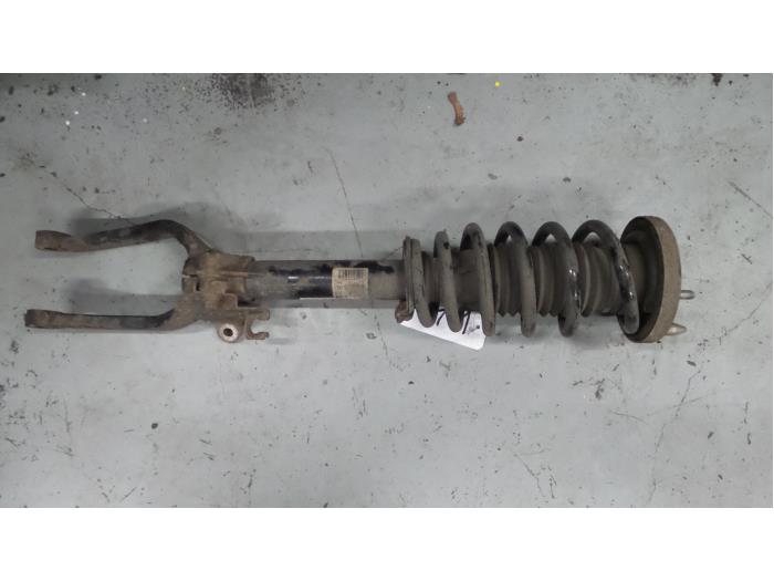 Alfa Romeo 159 Schokdemperpoot links-voor