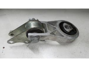 Gebruikte Motorsteun Fiat Ducato Prijs € 45,00 Margeregeling aangeboden door A.T.S. van de Wiel