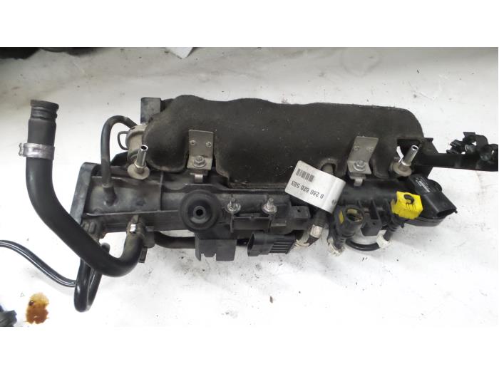 Alfa Romeo Mito Inlaatspruitstuk