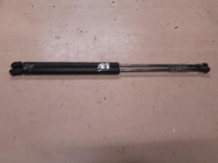 Seat Arosa Gasdemper links-achter