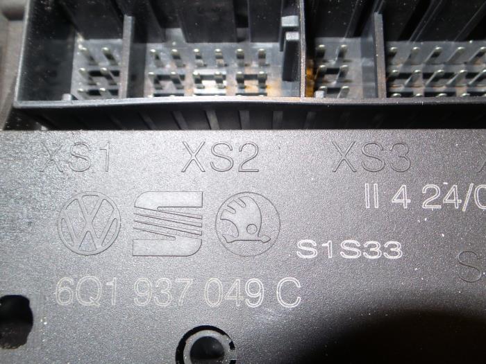 Computer Diversen van een Seat Ibiza III (6L1) 1.4 16V 75 2004