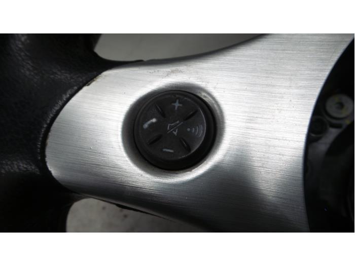 Stuurwiel van een Alfa Romeo 159 Sportwagon (939BX) 1.8 MPI 16V 2008