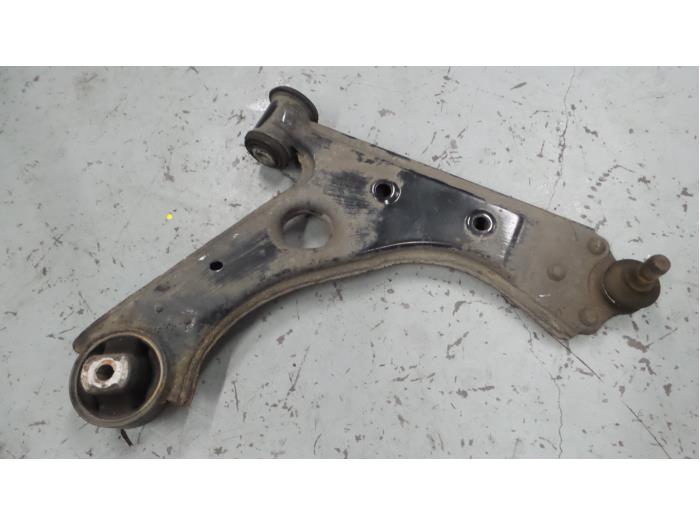 Alfa Romeo Mito Draagarm rechts-voor