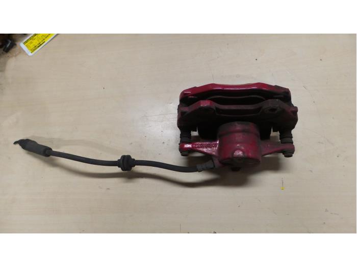 Alfa Romeo Mito Remklauw (Tang) rechts-voor