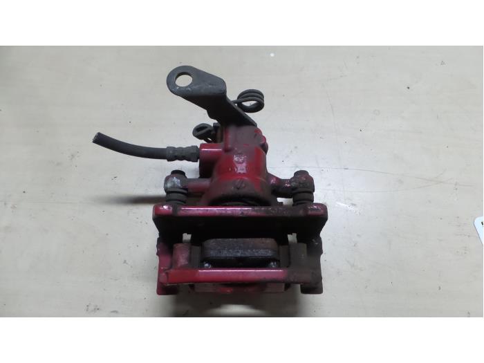 Alfa Romeo Mito Remklauw (Tang) rechts-achter