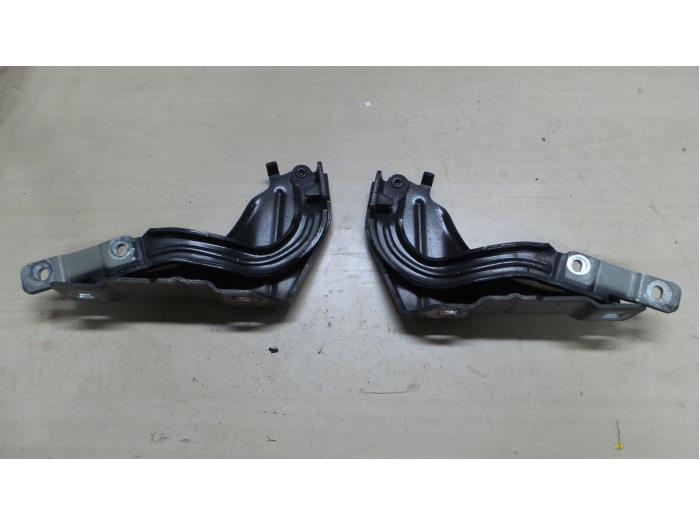 Alfa Romeo Mito Motorkap Scharnier