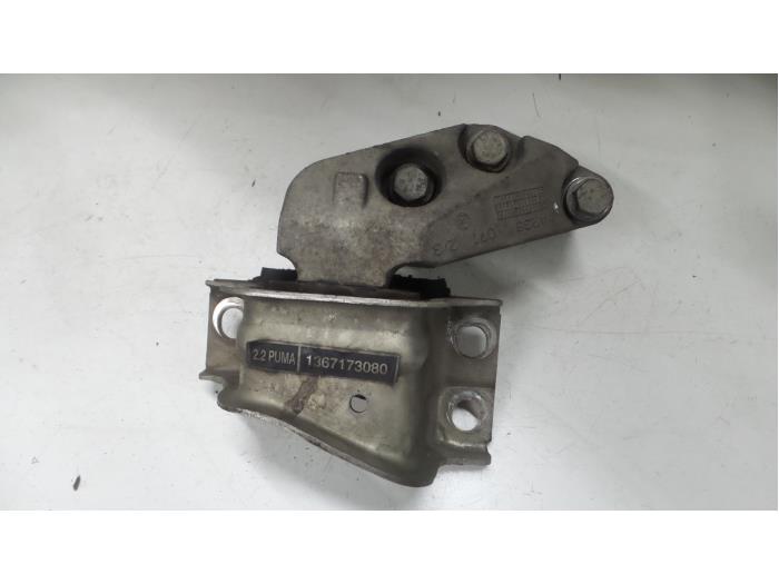 Peugeot Boxer Motorsteun