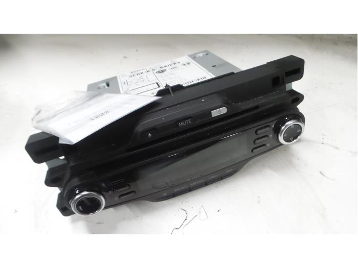 Alfa Romeo Giulietta Radio CD Speler