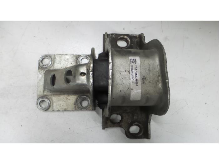 Peugeot Boxer Motorsteun