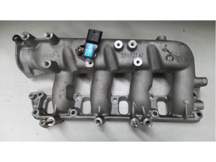 Alfa Romeo 159 Inlaatspruitstuk