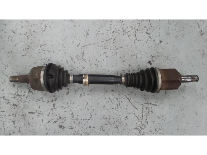 Alfa Romeo Giulietta Aandrijfas links-voor