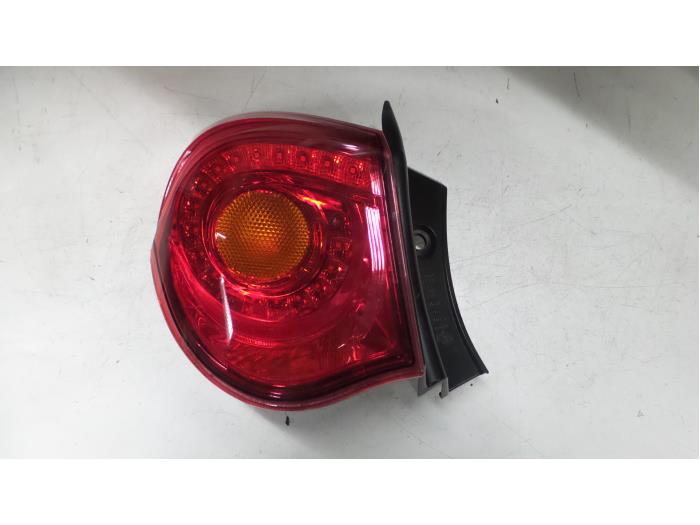 Alfa Romeo Giulietta Achterlicht links