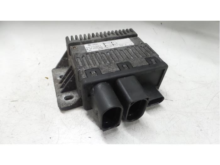 Computer Koeling van een Volkswagen Transporter T5 1.9 TDi 2007