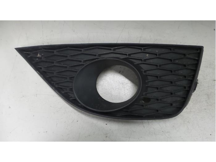Seat Ibiza Bumperrozet rechts-voor
