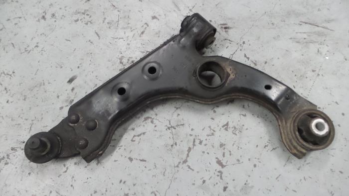 Alfa Romeo Giulietta Draagarm links-voor