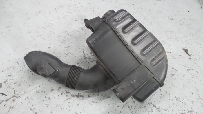 Volkswagen Caddy Resonantiehuis