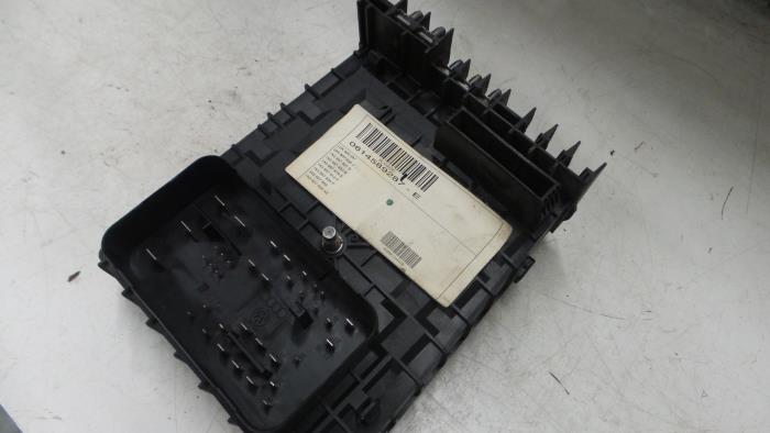 Volkswagen Caddy Zekeringkast