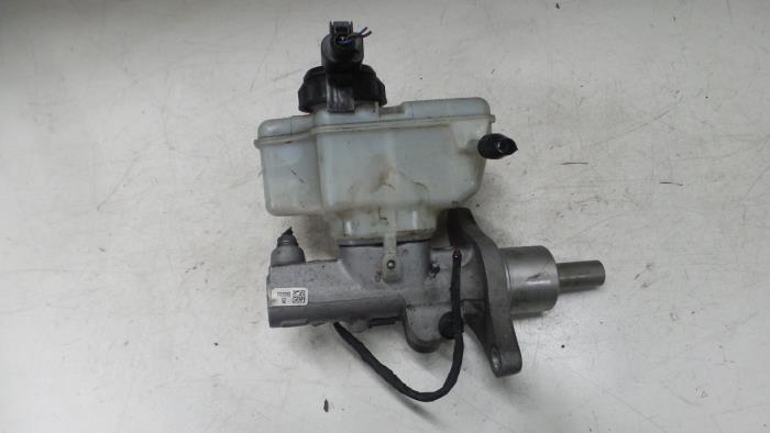 Volkswagen Caddy Hoofdremcilinder