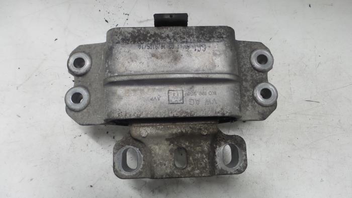 Volkswagen Caddy Motorsteun