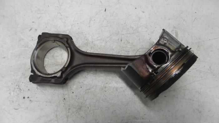 Alfa Romeo Mito Zuiger