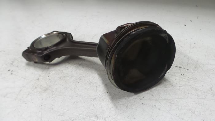 Zuiger Alfa Romeo Mito (199A8000)