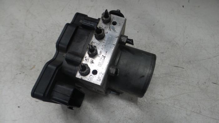 Mercedes Citan ABS Pomp