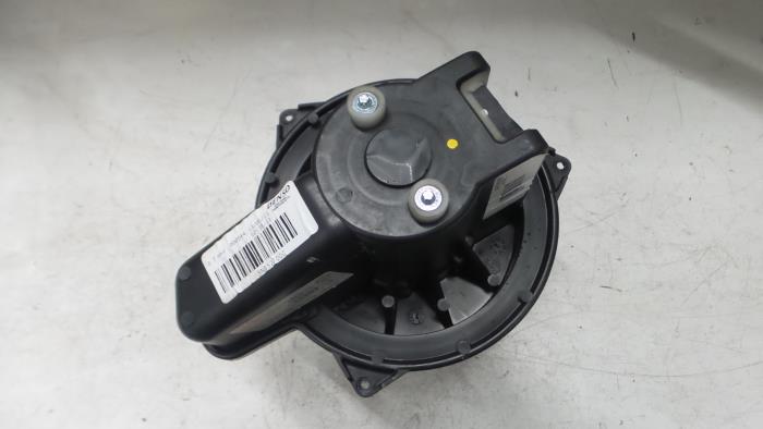 Lancia Y(Psilon) Kachel Ventilatiemotor