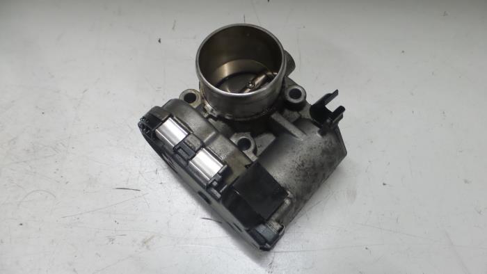 Alfa Romeo Mito Gasklephuis