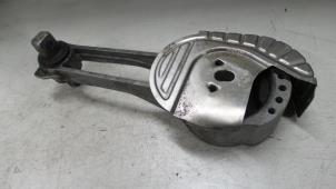 Gebruikte Motorsteun Alfa Romeo 159 Sportwagon (939BX) 3.2 JTS V6 24V Q4 Prijs € 75,00 Margeregeling aangeboden door A.T.S. van de Wiel