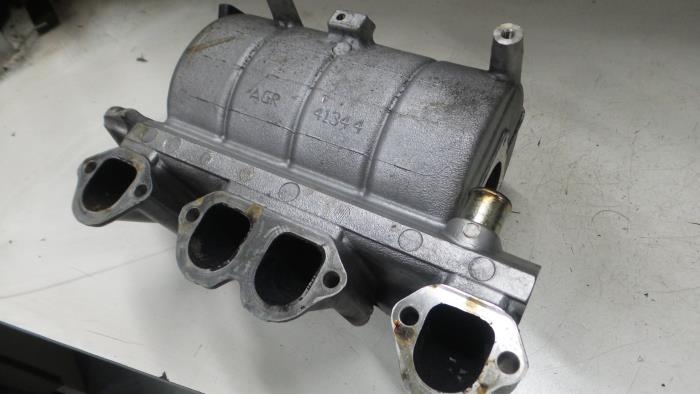 Volkswagen Caddy Inlaatspruitstuk