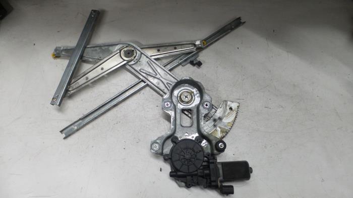 Alfa Romeo 166 Ruitmechaniek 4Deurs rechts-voor