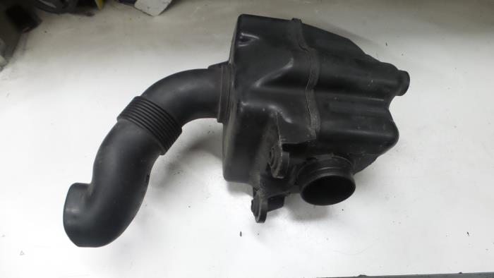 Volkswagen Caddy Resonantiehuis