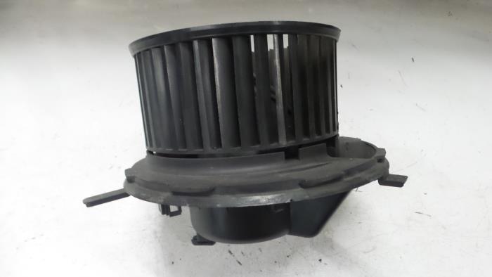Volkswagen Caddy Kachel Ventilatiemotor