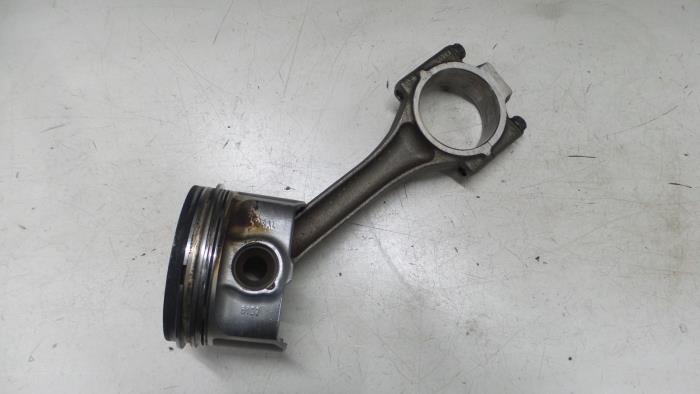 Volkswagen Caddy Zuiger