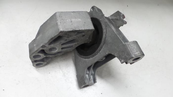 Alfa Romeo Giulietta Motorsteun