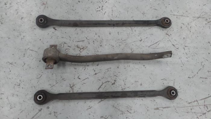 Alfa Romeo GT Draagarm links-achter