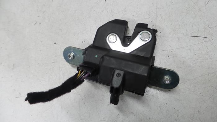 Alfa Romeo Mito Slotvanger Achterklep