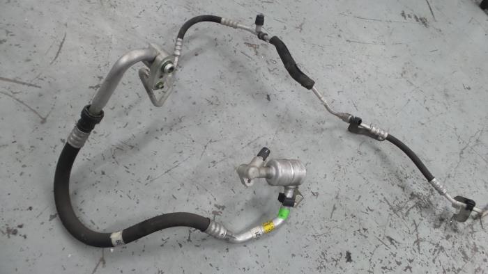 Airco Leiding Alfa Romeo MiTo (955), Hatchback, 2008 / 2018 1.4 Turbo Multi Air 16V, Hatchback, Benzine, 1.368cc, 99kW (135pk), FWD, 955A2000, 2009-10 / 2014-12, 955AXM (50512738)