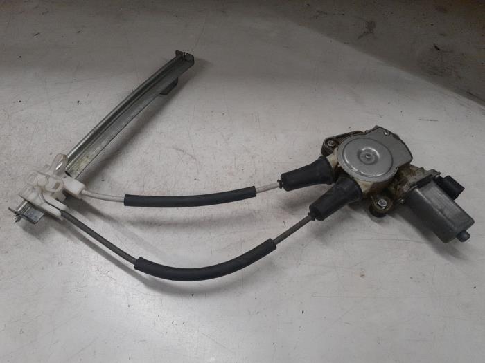 Alfa Romeo 147 Ruitmechaniek 4Deurs links-achter