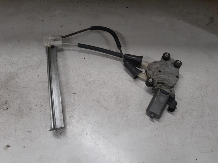 Alfa Romeo 147 Ruitmechaniek 4Deurs rechts-achter