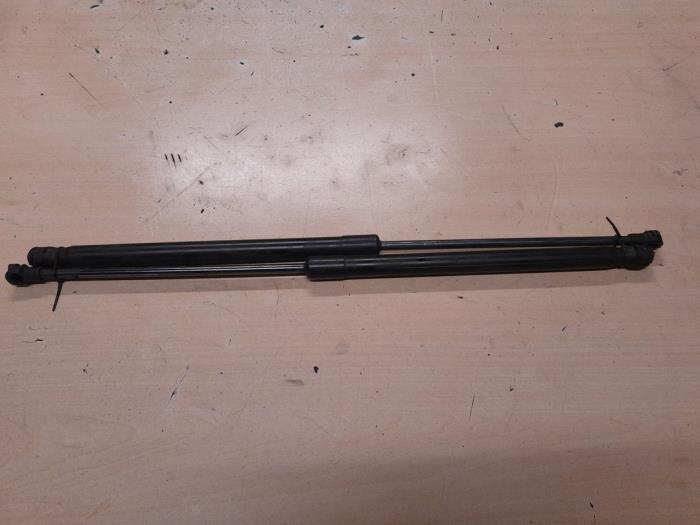 Seat Altea Gasdemper links-achter