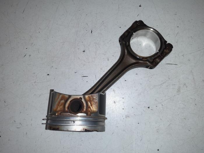 Alfa Romeo Mito Zuiger